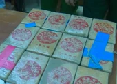 Nóng: 25 bánh heroin trôi dạt vào bờ biển Quảng Nam