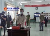 Không đeo khẩu trang, đánh cán bộ kiểm dịch: Phạt 9 tháng tù