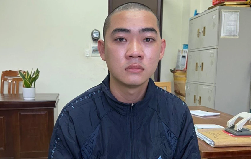 Trần Xuân Vũ tại cơ quan công an. Ảnh: CA Trần Xuân Vũ tại cơ quan công an. Ảnh: CA