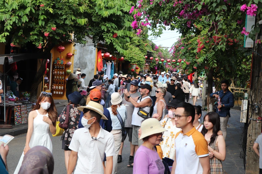 Hội An cơ bản đã 'chốt' phương án bán vé đối với du khách tham quan phố cổ. Ảnh: TN Hội An cơ bản đã 'chốt' phương án bán vé đối với du khách tham quan phố cổ. Ảnh: TN