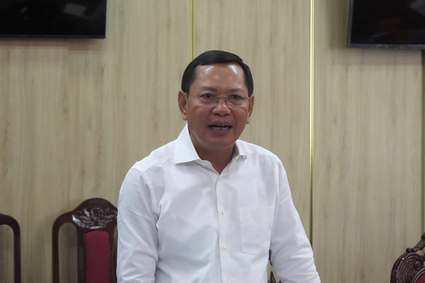 Phó Chánh án Toà án Nhân dân Tối cao Nguyễn Văn Du phát biểu tại buổi làm việc. Ảnh: TN Phó Chánh án Toà án Nhân dân Tối cao Nguyễn Văn Du phát biểu tại buổi làm việc