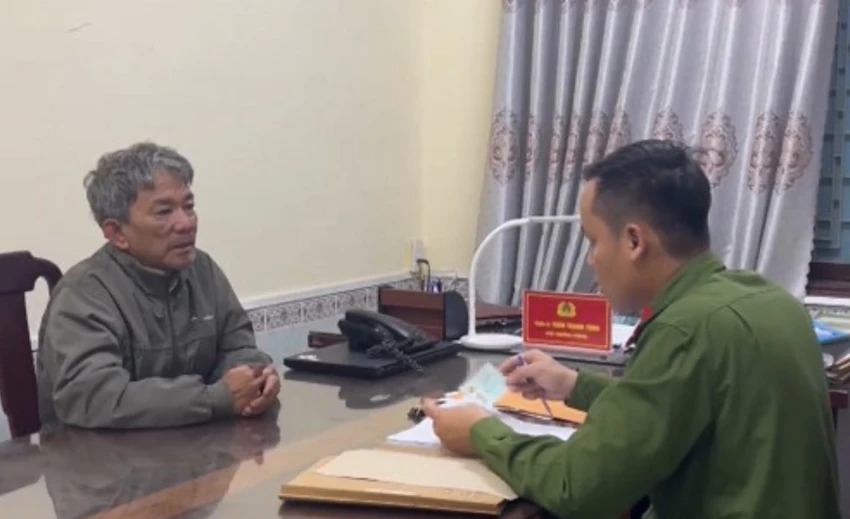 Nguyễn Hữu Toàn lừa đảo chiếm đoạt của nhiều người hơn 500 triệu đồng. Ảnh: CA Nguyễn Hữu Toàn lừa đảo chiếm đoạt của nhiều người hơn 500 triệu đồng. Ảnh: CA