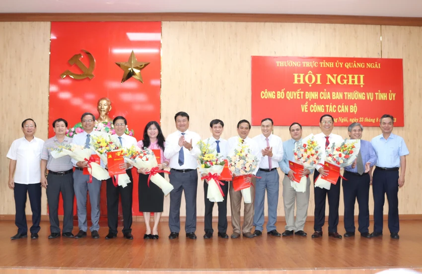 Quảng Ngãi điều động, chỉ định và bổ nhiệm chức vụ mới đối với bảy tỉnh uỷ viên. Ảnh: NĐ Quảng Ngãi điều động, chỉ định và bổ nhiệm chức vụ mới đối với bảy tỉnh uỷ viên. Ảnh: NĐ