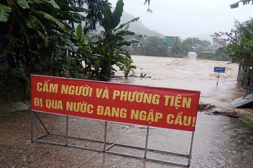 mua-lon-gay-sat-lo-8.jpg