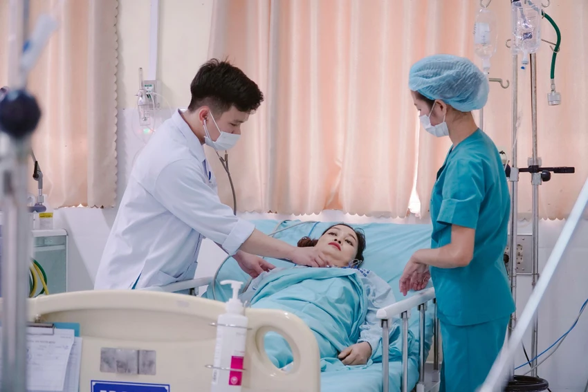 máu đục như sữa