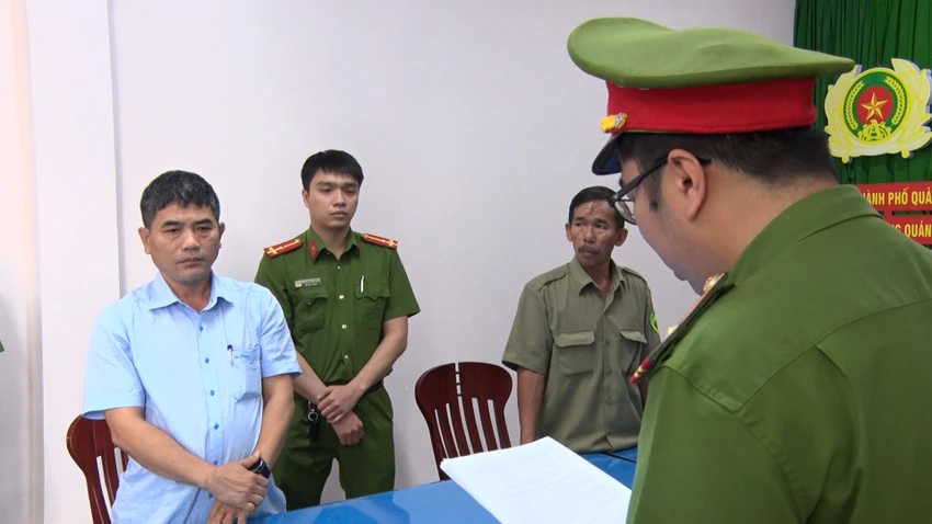 Ông Nguyễn Phạm Trọng Nghĩa, Phó trưởng Ban Quản lý khu kinh tế Dung Quất bị bắt về tội nhận hối lộ. Ảnh: CA