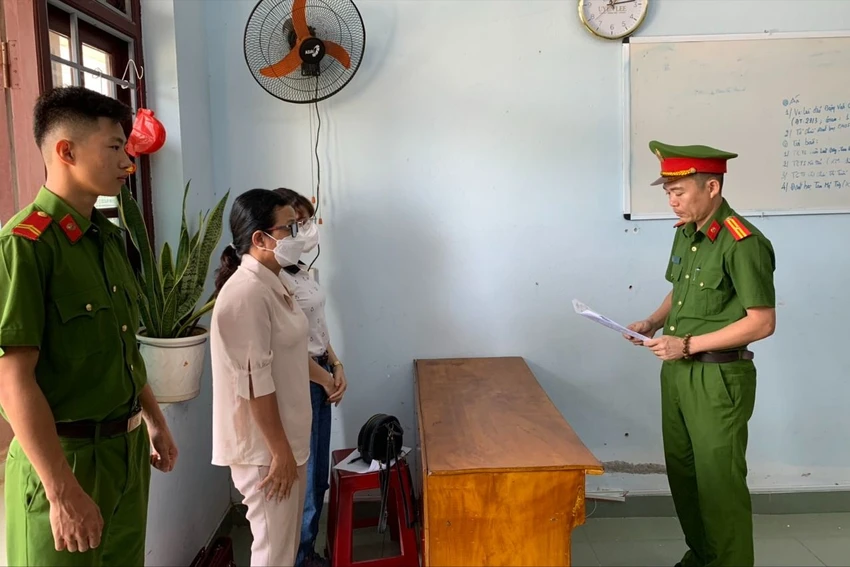 giam-doc-doanh-nghiep-bi-khoi-to-2.jpeg