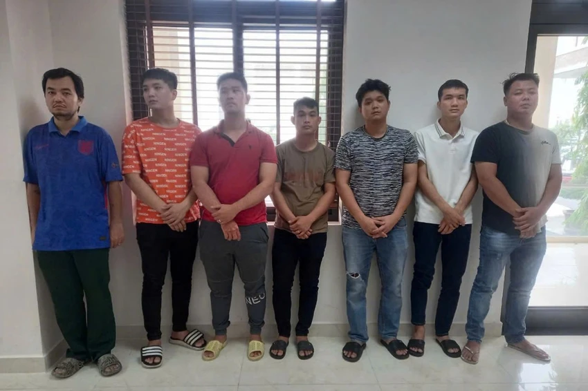 khoi-to-them-11-bi-can-duong-day-danh-bac-van-chuyen-tien-ra-nuoc-ngoai-1.jpeg