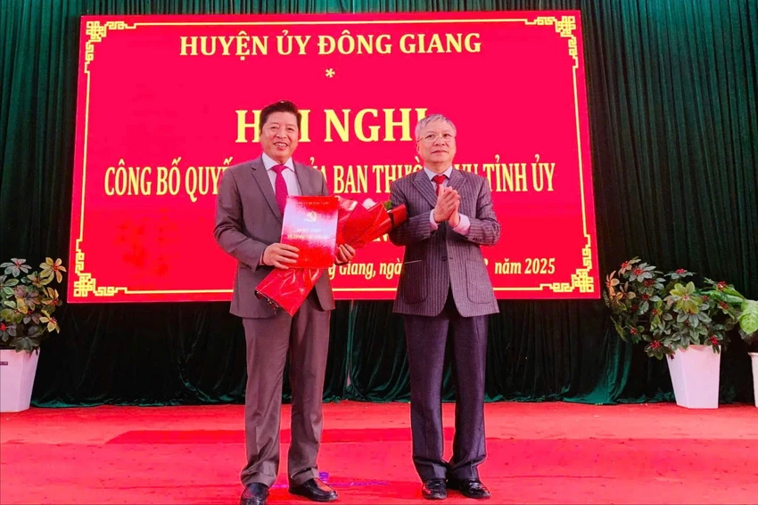 so-dan-toc-va-ton-giao-dau-tien-1.jpg