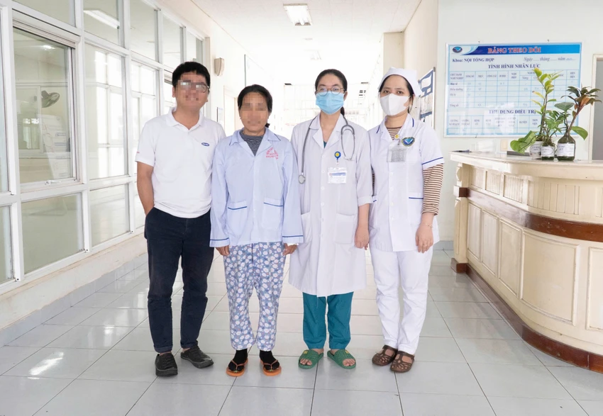 an-ca-noc-tai-nha-nguoi-phu-nu-bi-ngo-doc-nguy-kich-2.jpeg