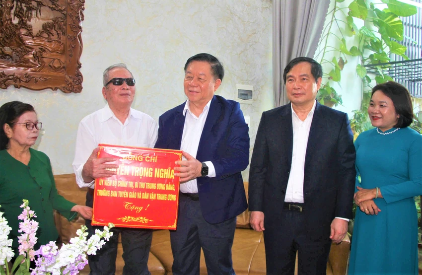 ong-nguyen-trong-nghia-quang-nam-phai-la-la-chan-vung-chac-o-khu-vuc-mien-trung-tay-nguyen2.jpg