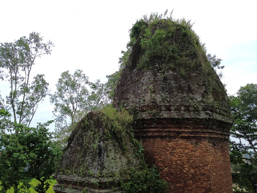 thap-bang-an-thap-cham-gan-1000-nam-16.JPG