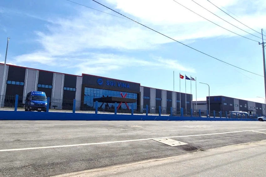 Nổ ở nhà máy nam châm của Công ty TNHH SGI VINA làm nhiều người bị thương.