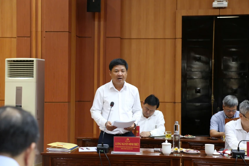 thuong-truc-ban-bi-thu-tran-cam-tu-2.jpeg