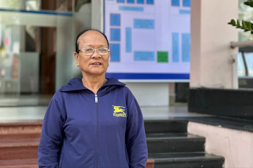 ngay-dau-o-ttpvhcc-nguoi-dan-hai-long-thong-cam-1.jpg