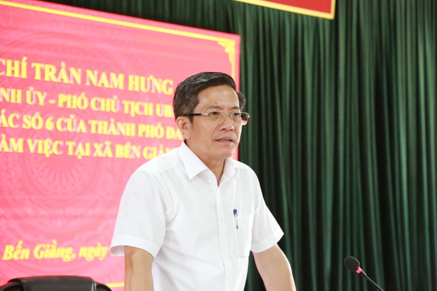 can-bo-mien-nui-da-nang-o-cung-nguoi-dan-lam-viec-13.JPG