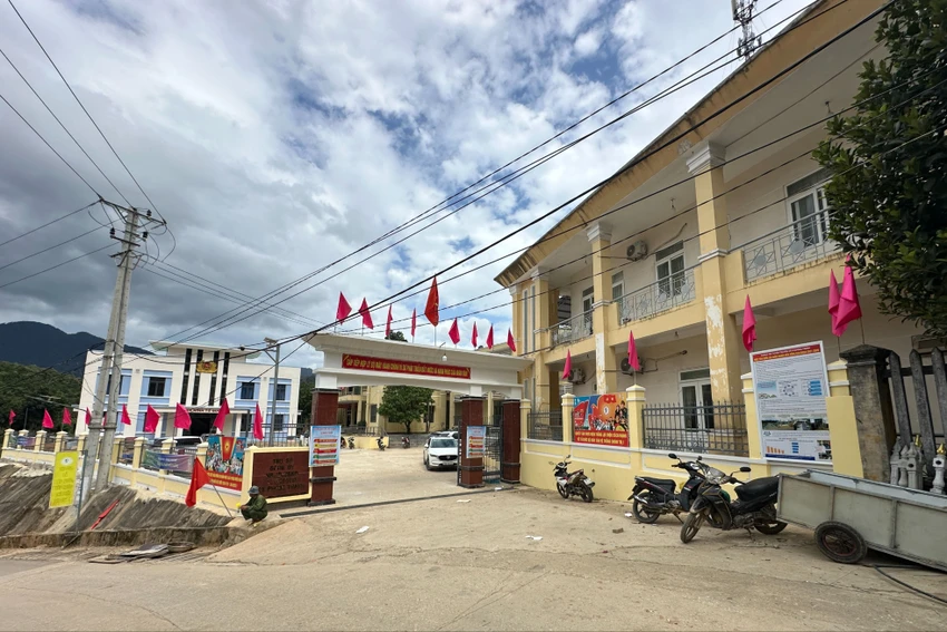 cán bộ miền núi