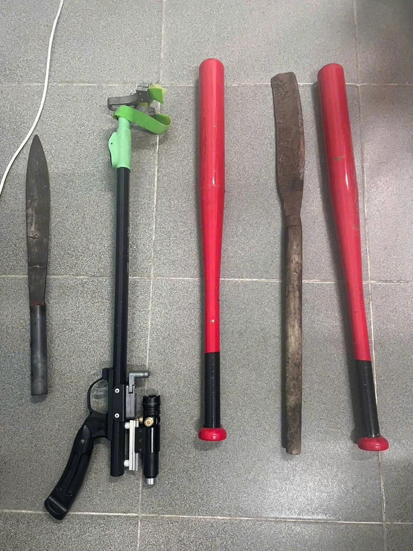 hen-nhau-hon-chien-bi-cong-an-phuc-san-duọi-bat-3.jpeg