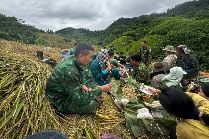 bien-phong-giup-dan-gat-lua-chay-bao-so-13-16.jpeg