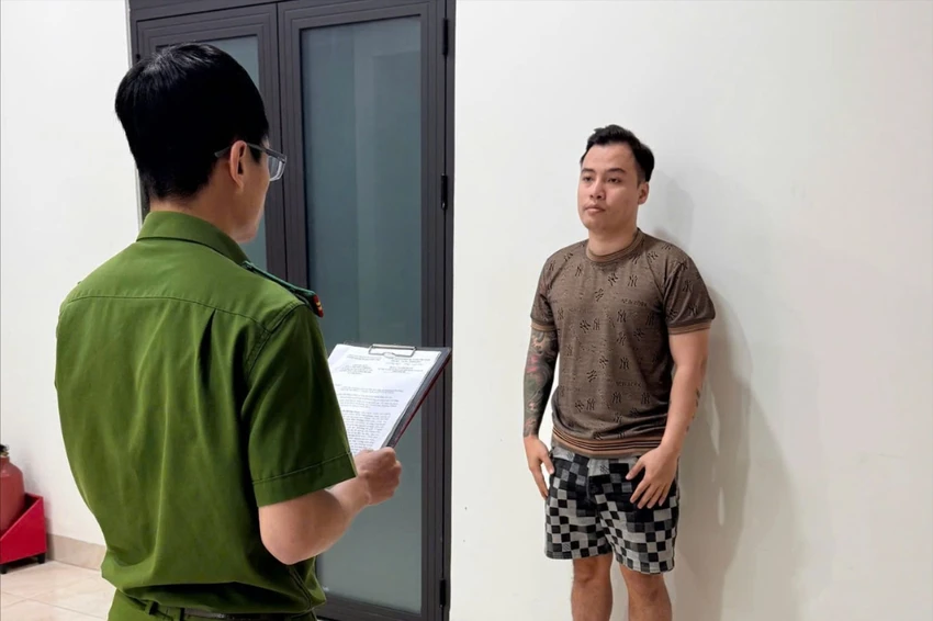 tron-truy-na-o-campuchia-thanh-nien-gap-kho-khi-ve-viet-nam-dau-thu-1.jpeg