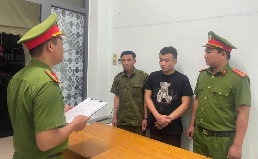 co-gai-so-ho-khong-khoa-cua-bi-ke-gian-dot-nhap-trom-1.jpeg