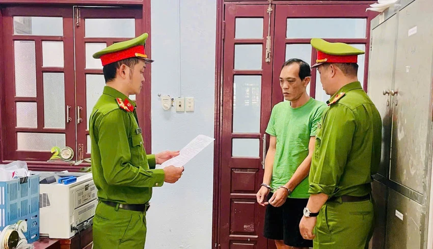 chui-boi-thach-thuc-cong-an-2.jpeg