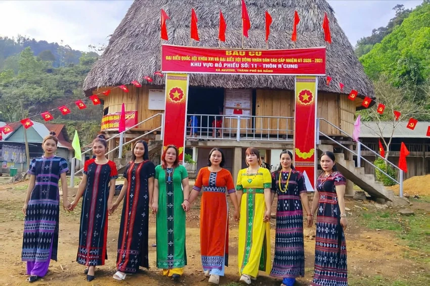 ngay-hoi-non-song-10.jpeg