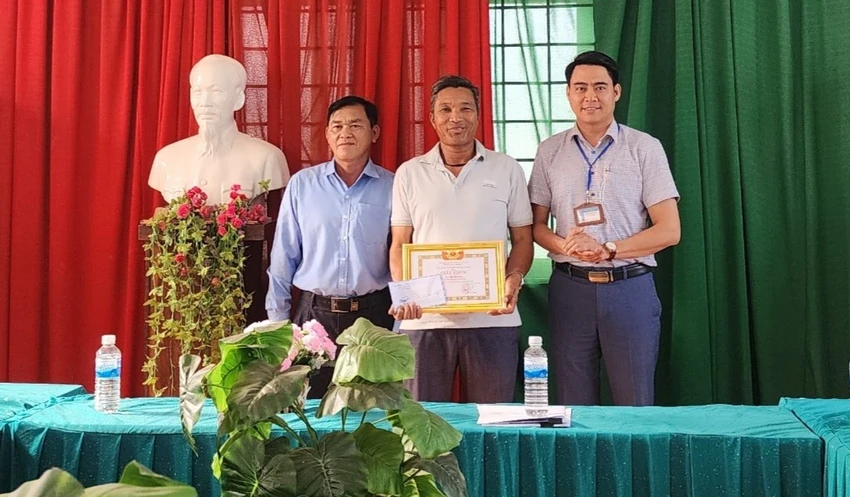 đánh rơi.jpg