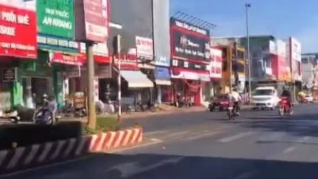 lảng lách.jpg