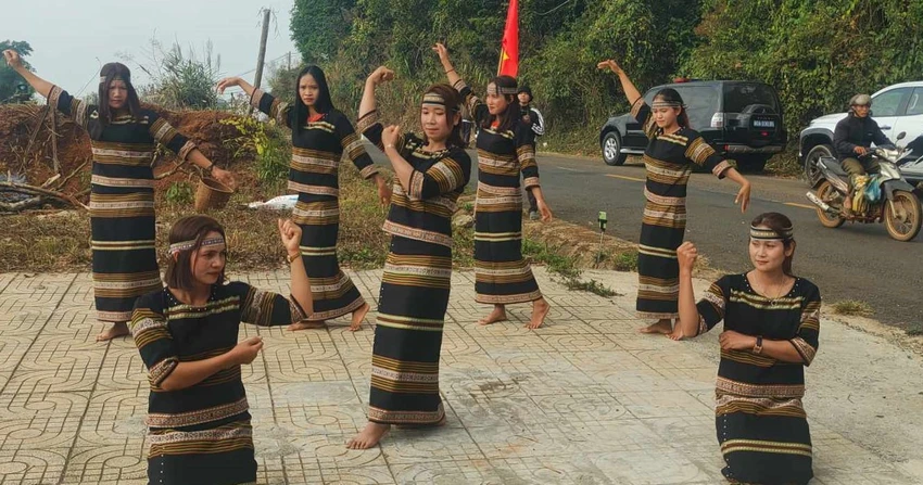 thần đá 3.jpg
