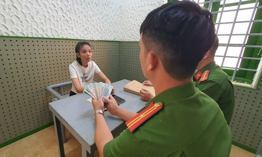 MẠO DANH.jpg
