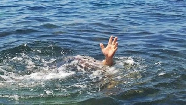 cháu nhỏ.jpg