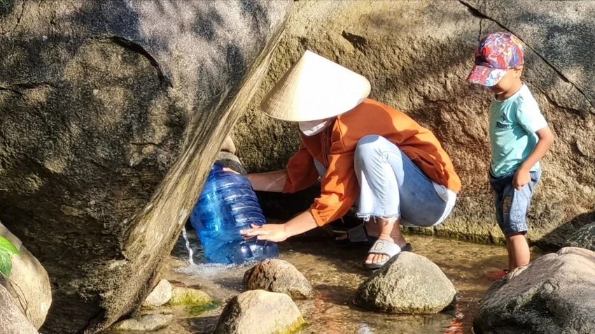 buôn làng 5.jpg