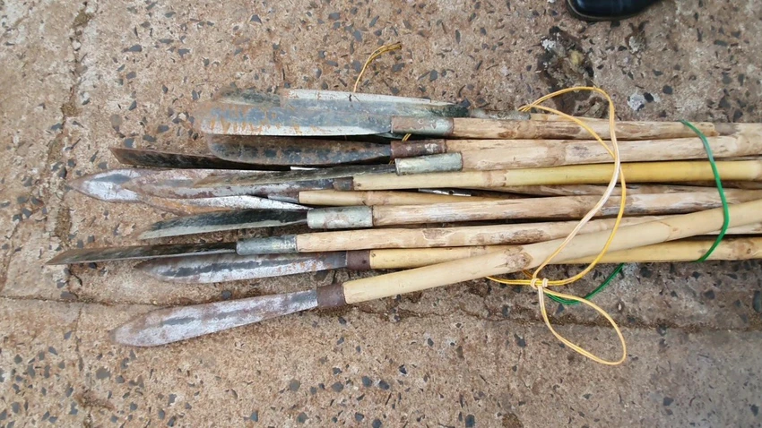 dao rựa 1.jpg