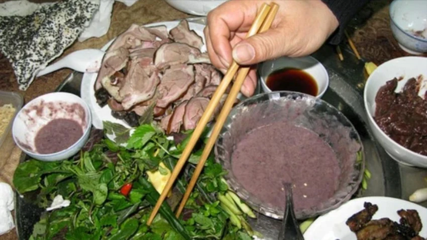 ăn thịt chó.jpg