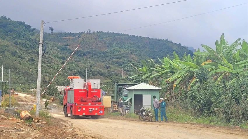 sập giàn giáo 3.jpg
