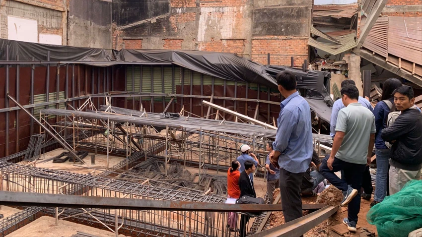 nhà b tầng 5.jpg