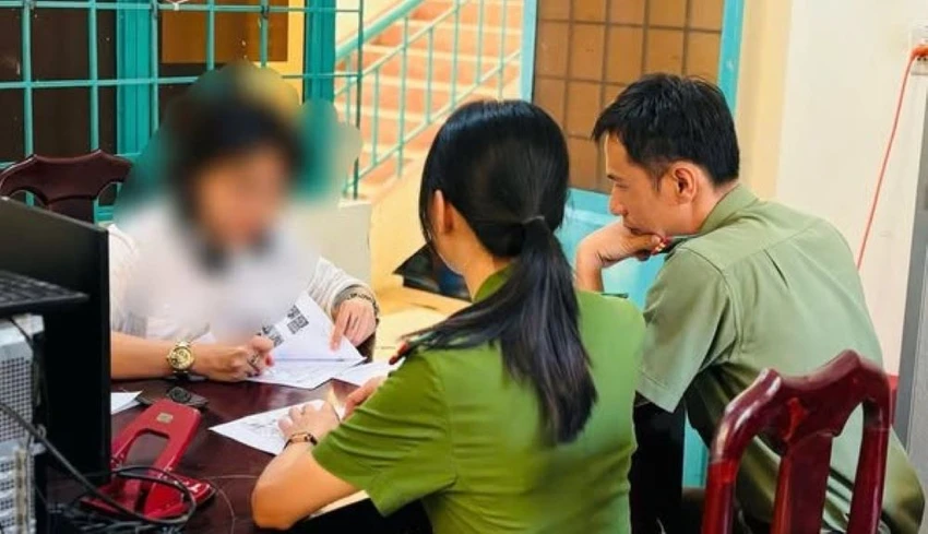 nhuộm tóc bị phạt (2).jpg