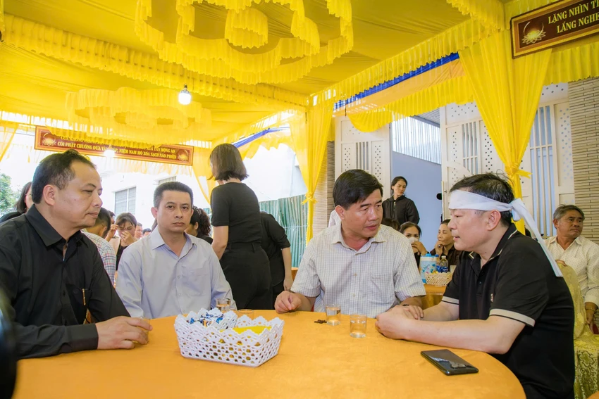 nữ tài xế.jpg
