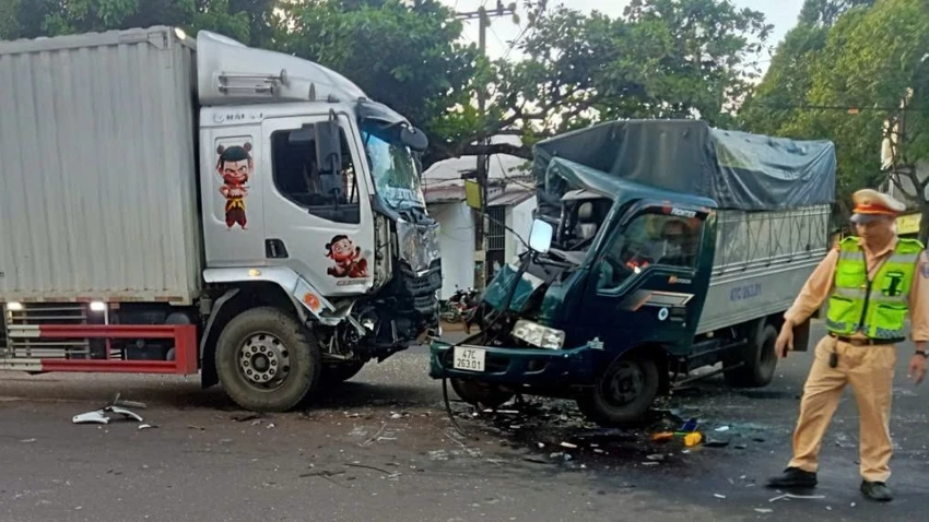 XE CỨU HỘ 2.jpg