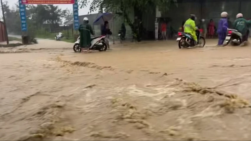 mưa lũ.jpg