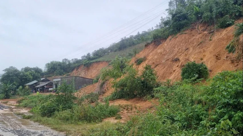 cô lập 6.jpg
