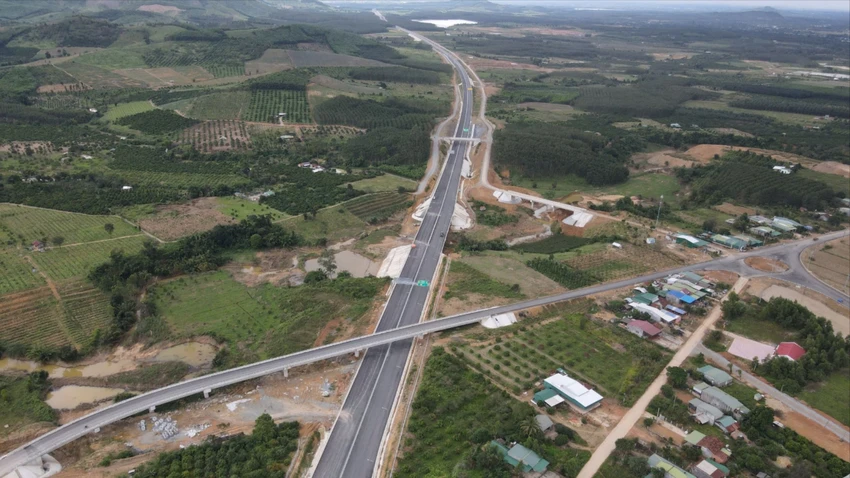 thông xe 2.jpg