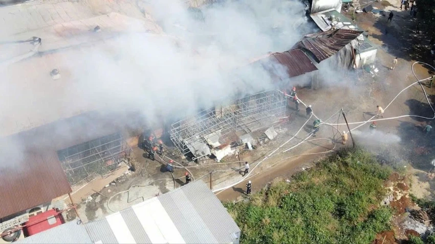 cháy 10.jpg