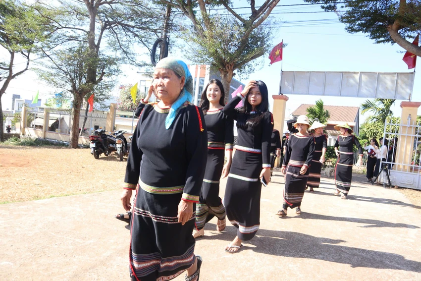 bầu cử 2.jpg