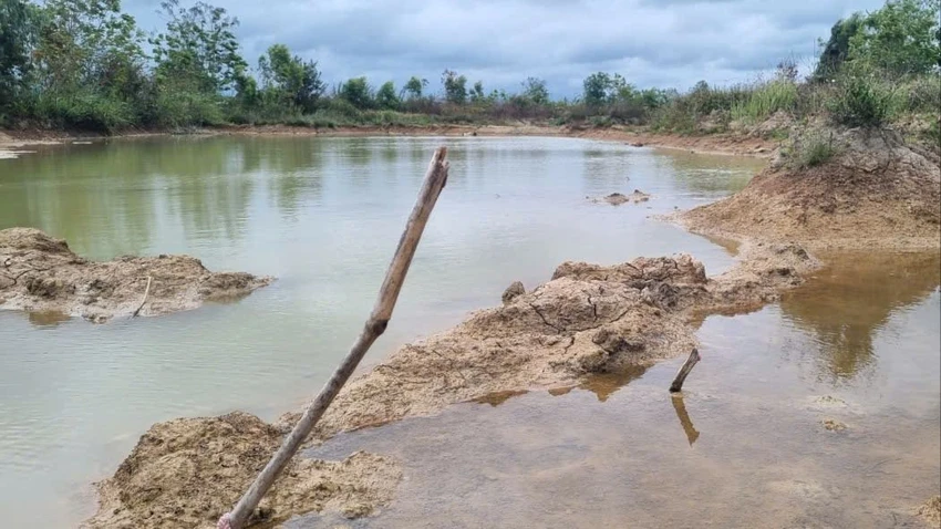 ĐẤT RẪY 1.jpg