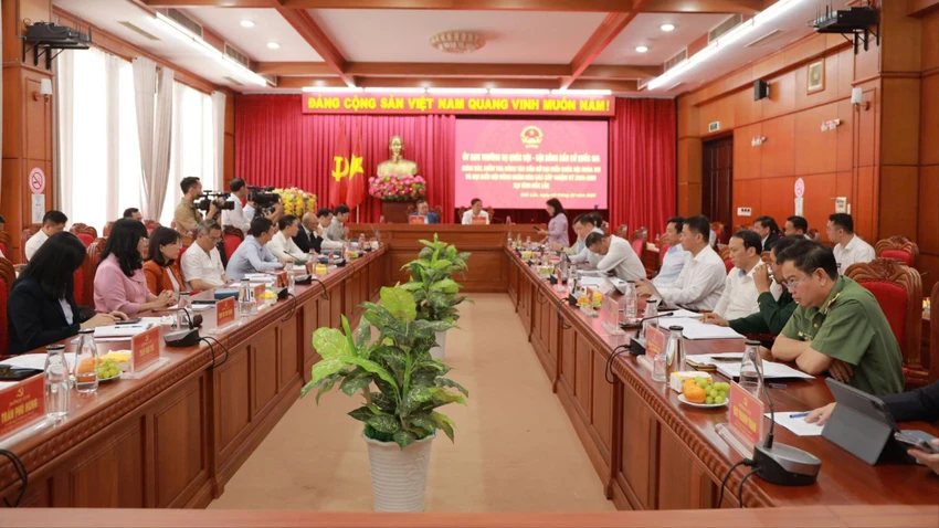 bầu cử 2.jpg