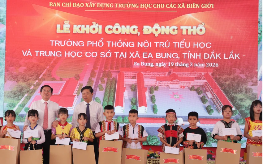 khởi công 1.jpg