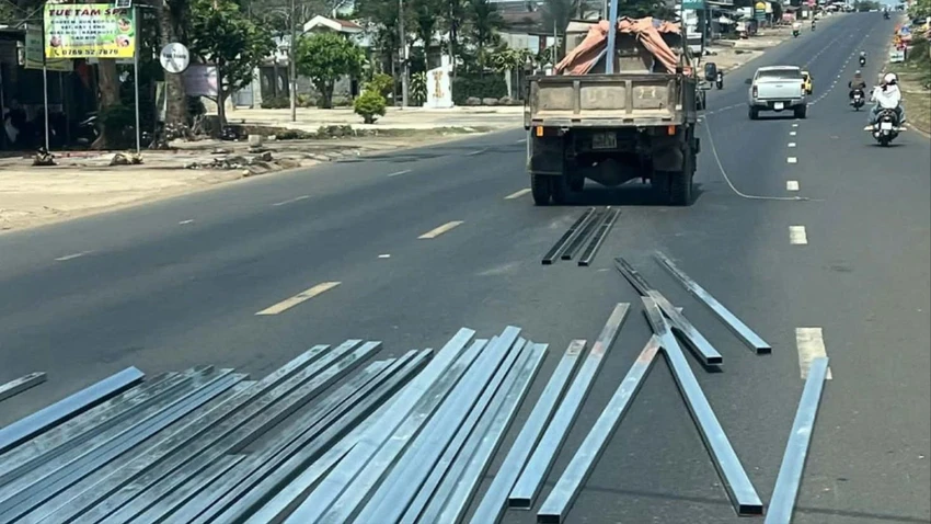 xe tải 11.jpg