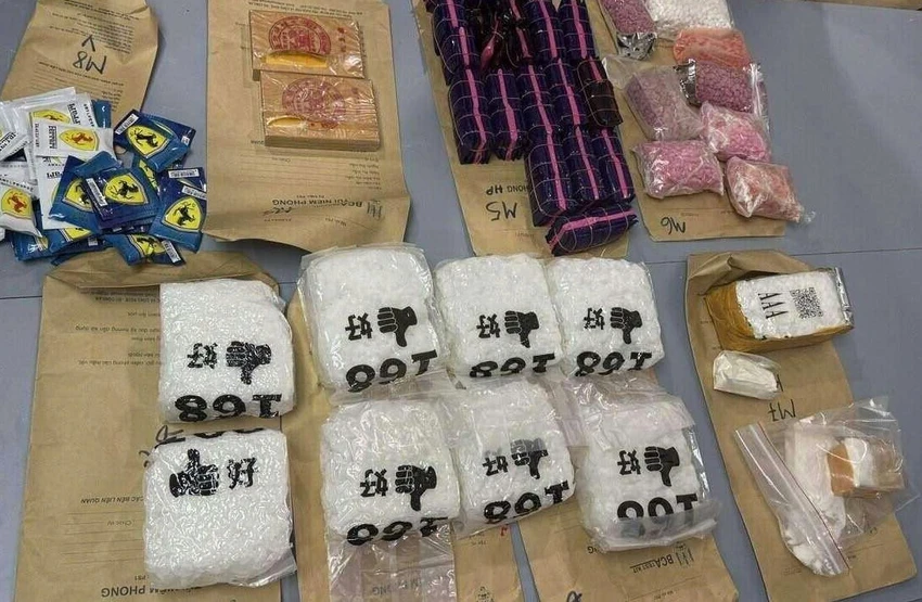 MA TÚY.jpg